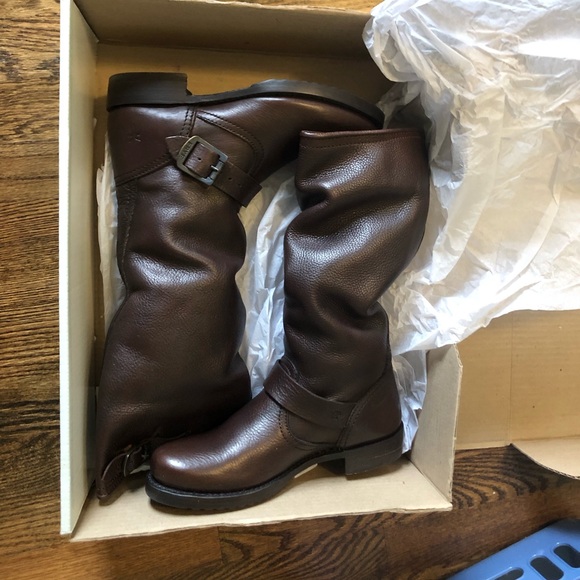 Frye brown buckle riding boots - Picture 2 of 4